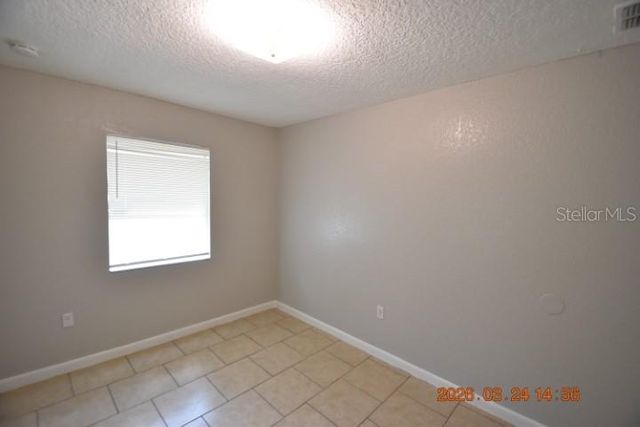 4006 E PARIS STREET, Tampa, FL 33610