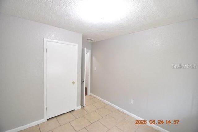 4006 E PARIS STREET, Tampa, FL 33610