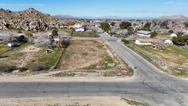 174th St E Cor Highacres, Palmdale, CA 93591