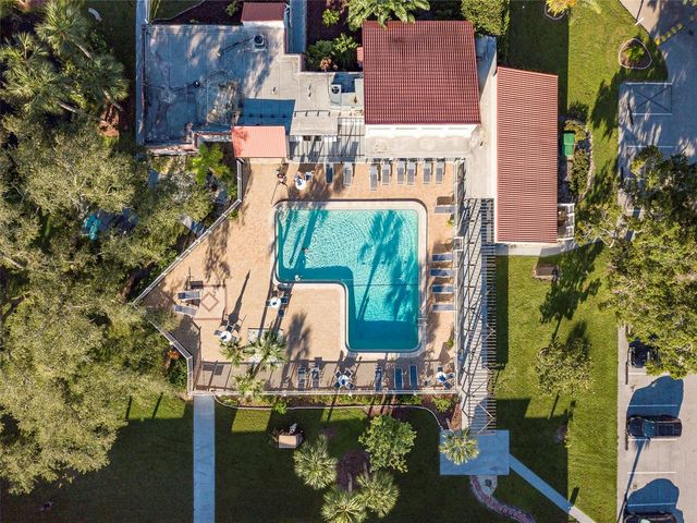 3235 BENEVA ROAD 101, Sarasota, FL 34232