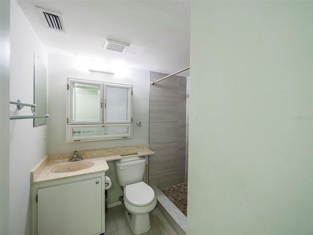 3235 BENEVA ROAD 101, Sarasota, FL 34232