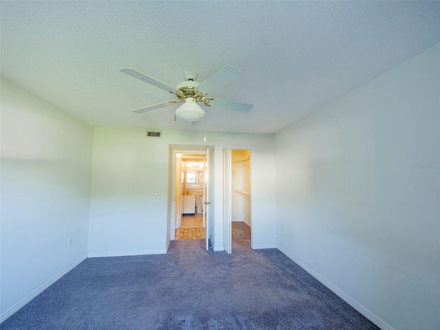3235 BENEVA ROAD 101, Sarasota, FL 34232