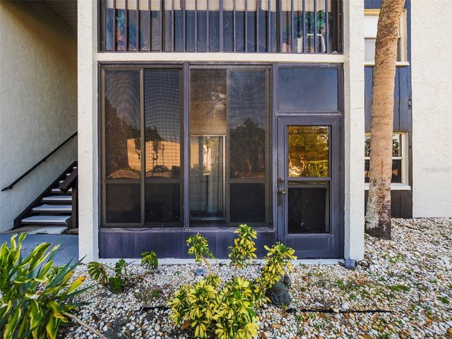 3235 BENEVA ROAD 101, Sarasota, FL 34232