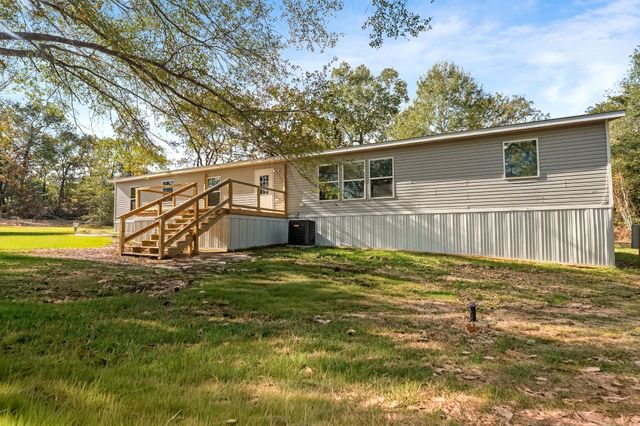 140 Stewart Street, Coldspring, TX 77331