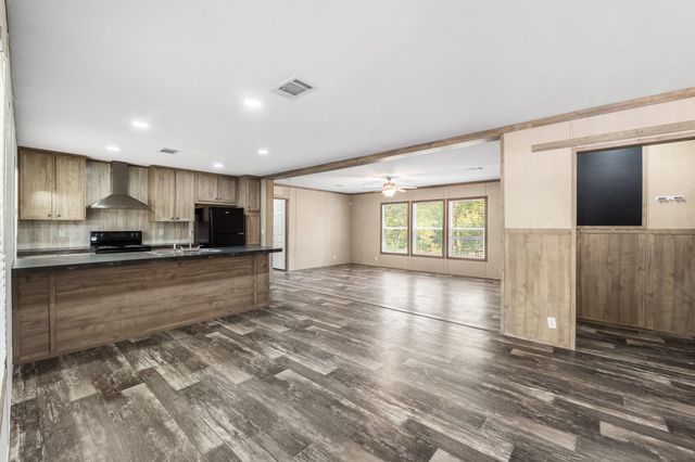 140 Stewart Street, Coldspring, TX 77331