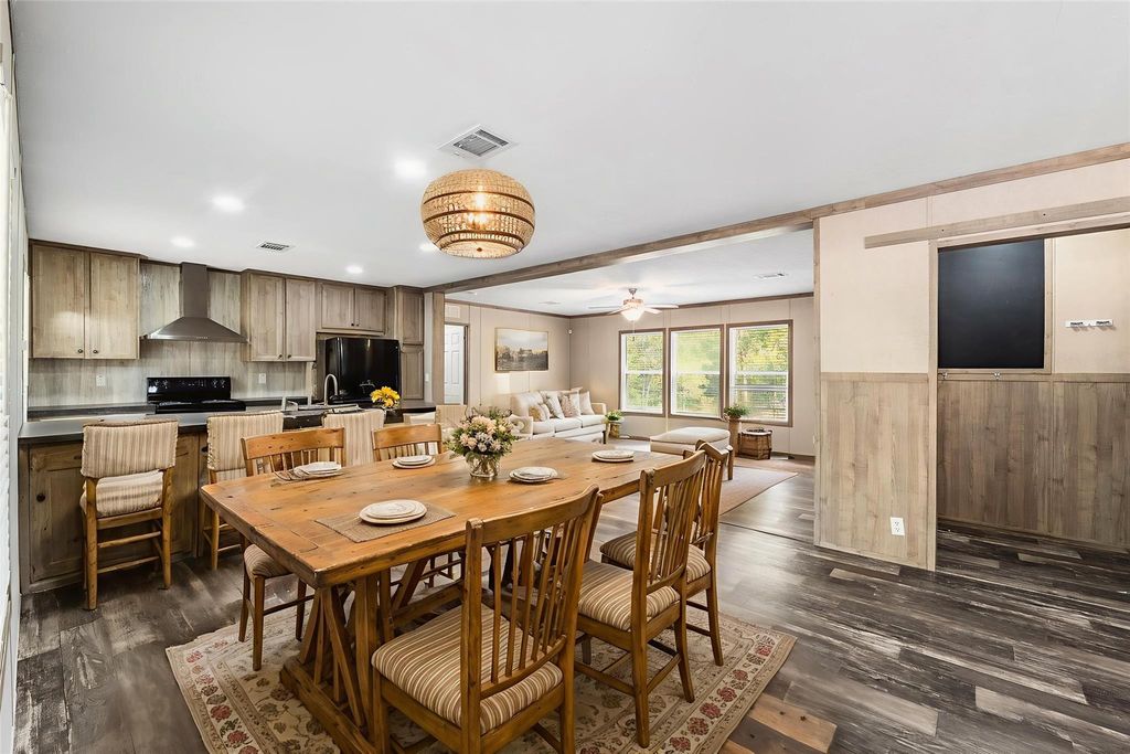 140 Stewart Street, Coldspring, TX 77331