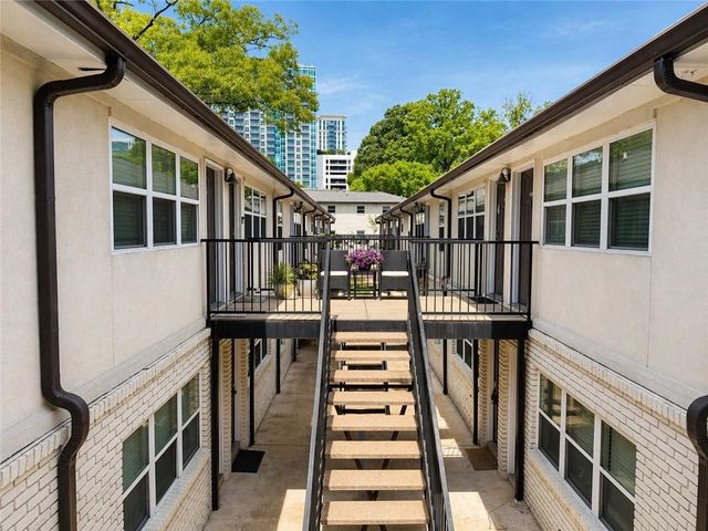 48 Peachtree Avenue NE 221, Atlanta, GA 30305