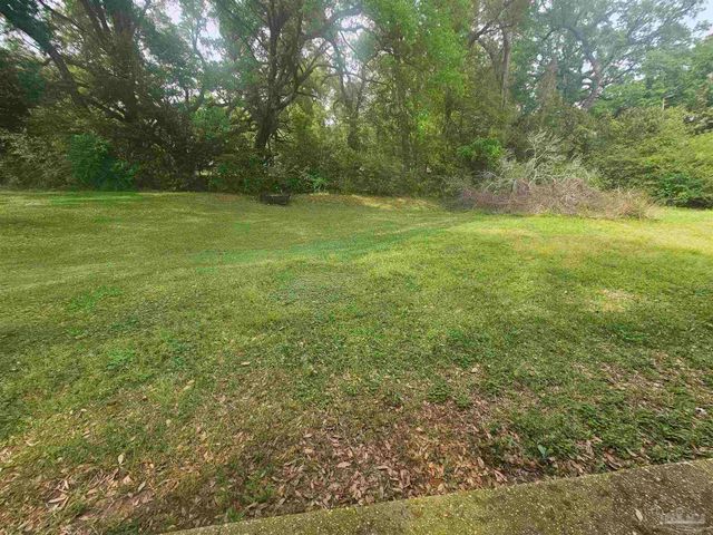 751 Tumbleweed Trl A, Pensacola, FL 32534