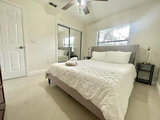 202 VILLAGE VIEW LANE, Lakeland, FL 33809