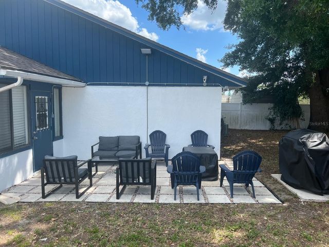 202 VILLAGE VIEW LANE, Lakeland, FL 33809
