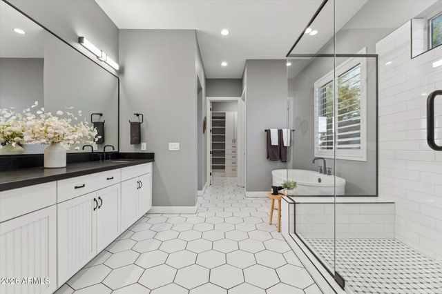 17467 W Guthrie Street, Surprise, AZ 85388