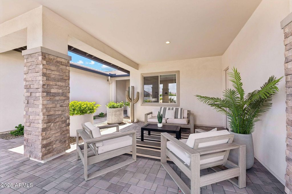 17467 W Guthrie Street, Surprise, AZ 85388 — photo 3