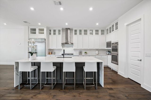 2513 Novara TRL, Leander, TX 78641