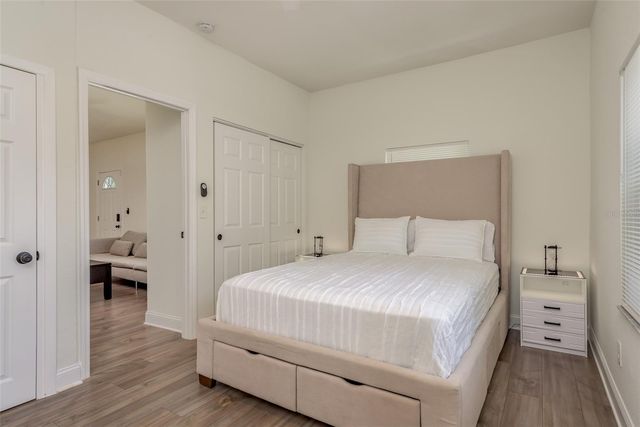 206 W WARREN AVENUE, Tampa, FL 33602