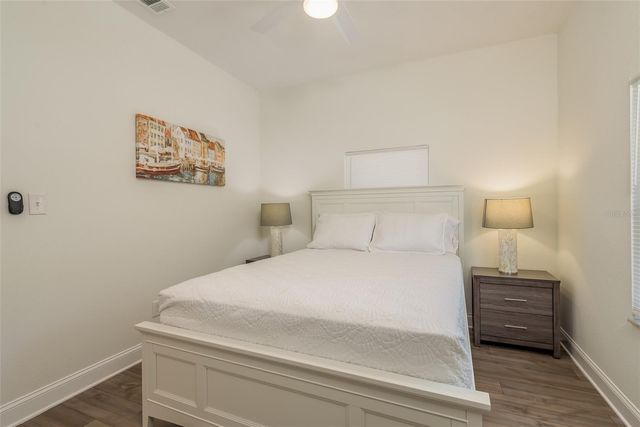 206 W WARREN AVENUE, Tampa, FL 33602
