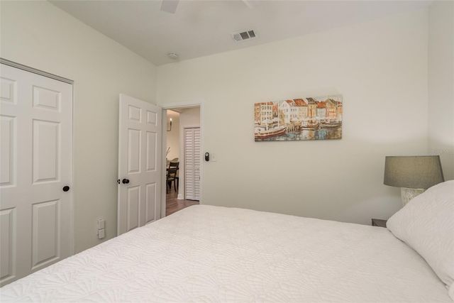 206 W WARREN AVENUE, Tampa, FL 33602
