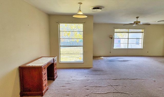 707 Cardinal Dr, Kerrville, TX 78028