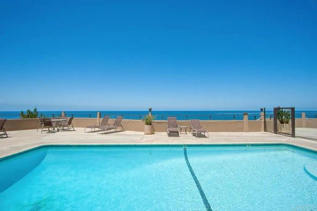 836 S Sierra, Solana Beach, CA 92075