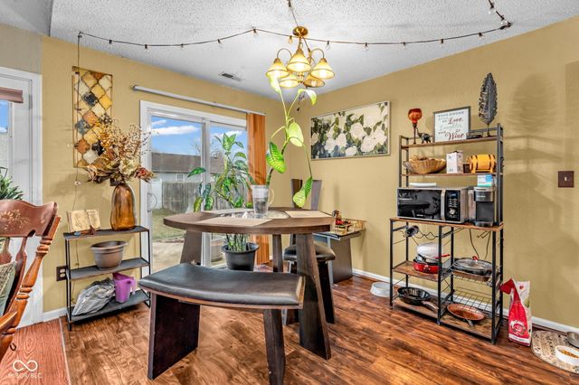 5850 Woodcote Drive, Indianapolis, IN 46221