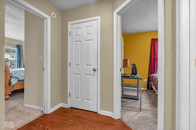 5850 Woodcote Drive, Indianapolis, IN 46221