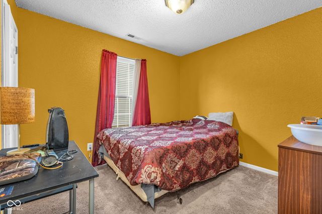 5850 Woodcote Drive, Indianapolis, IN 46221