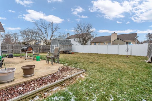 5850 Woodcote Drive, Indianapolis, IN 46221