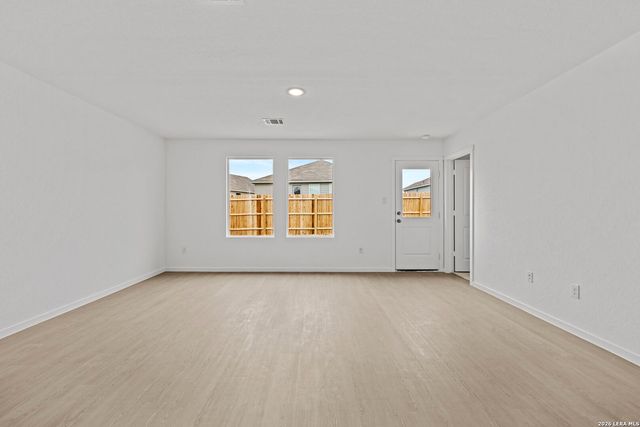 1870 Stonechat, New Braunfels, TX 78130