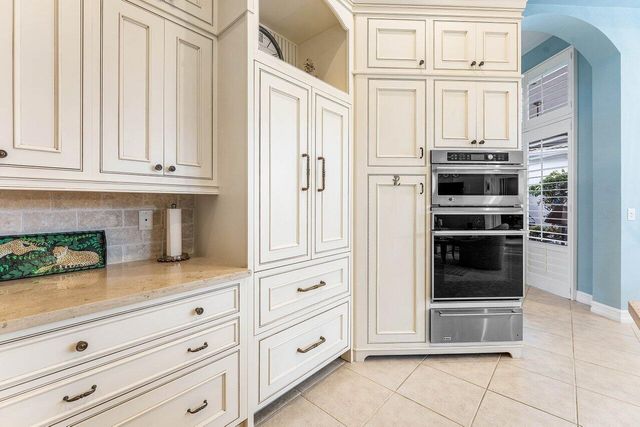 28 Laguna Terrace, Palm Beach Gardens, FL 33418