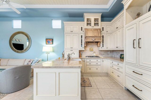 28 Laguna Terrace, Palm Beach Gardens, FL 33418