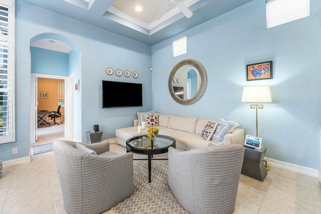 28 Laguna Terrace, Palm Beach Gardens, FL 33418