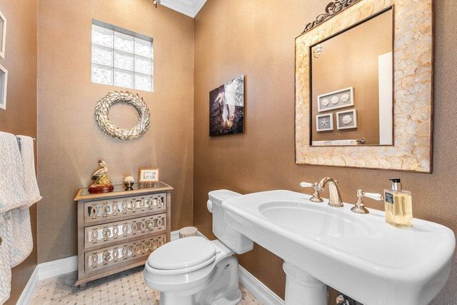 28 Laguna Terrace, Palm Beach Gardens, FL 33418