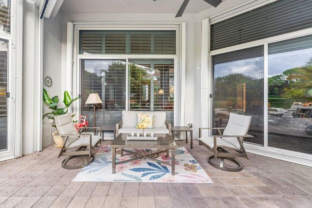 28 Laguna Terrace, Palm Beach Gardens, FL 33418