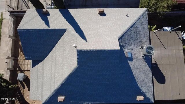 1211 E OVERLAND Avenue, El Paso, TX 79901