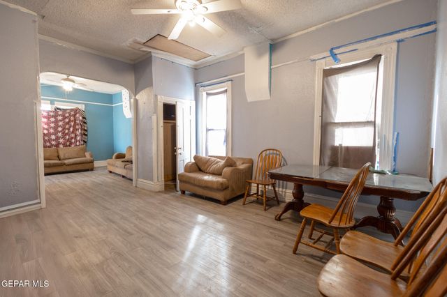 1211 E OVERLAND Avenue, El Paso, TX 79901