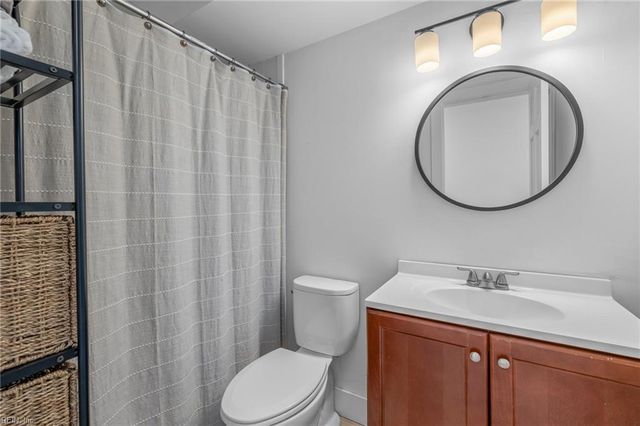 172 Sunset BLVD, Cape Charles, VA 23310