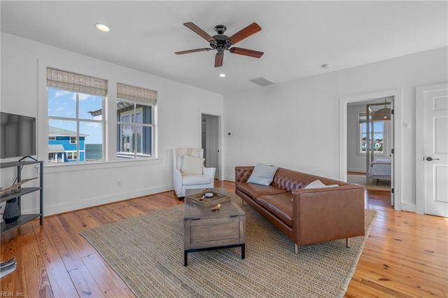 172 Sunset BLVD, Cape Charles, VA 23310