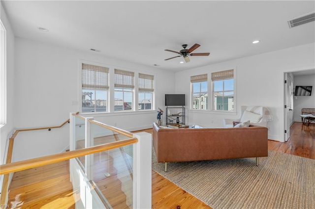 172 Sunset BLVD, Cape Charles, VA 23310