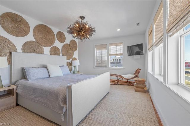 172 Sunset BLVD, Cape Charles, VA 23310