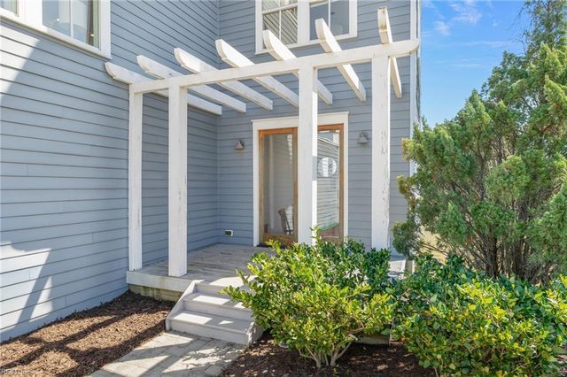 172 Sunset BLVD, Cape Charles, VA 23310