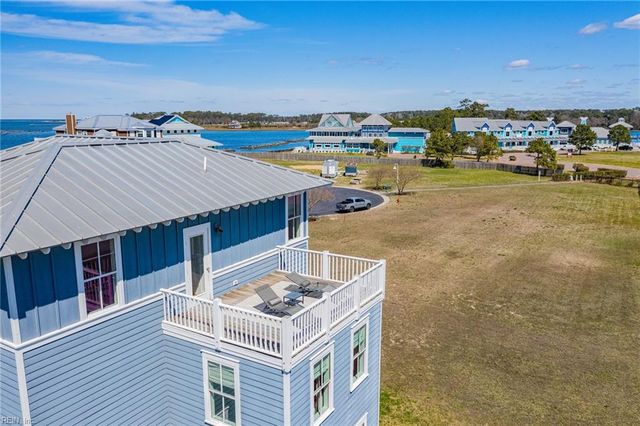 172 Sunset BLVD, Cape Charles, VA 23310