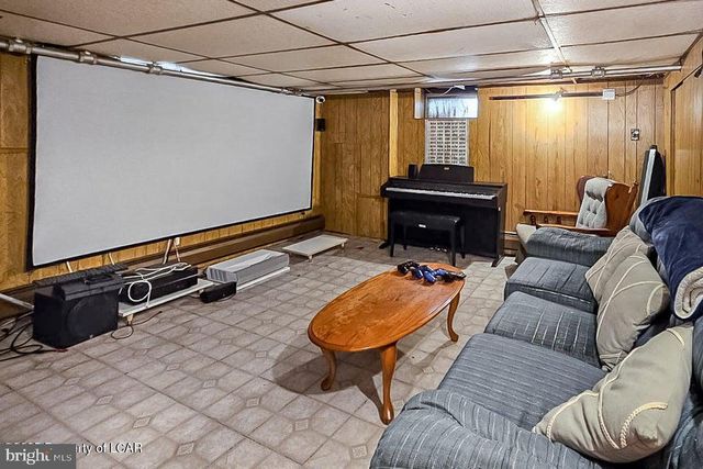 739 GRANT ST, Hazleton, PA 18201