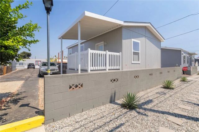 2548 Peck 27, Monrovia, CA 91016