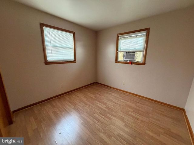 1034 LAURICH DRIVE, Chambersburg, PA 17202