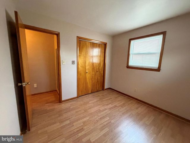 1034 LAURICH DRIVE, Chambersburg, PA 17202