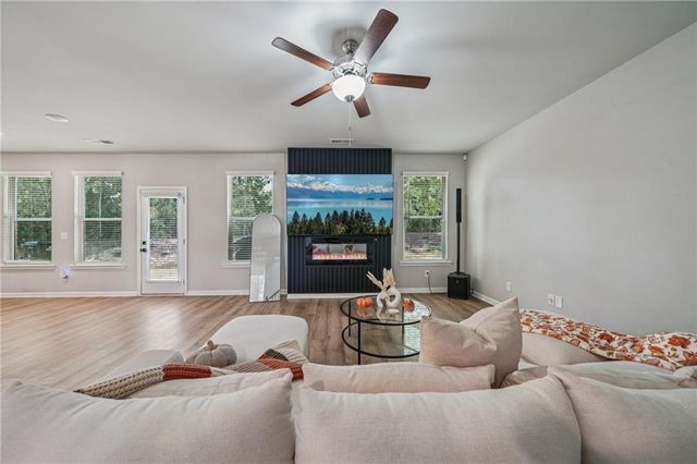 120 Cabin Way, Hampton, GA 30228