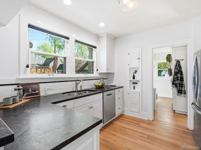 4345 E 17th Avenue Parkway, Denver, CO 80220