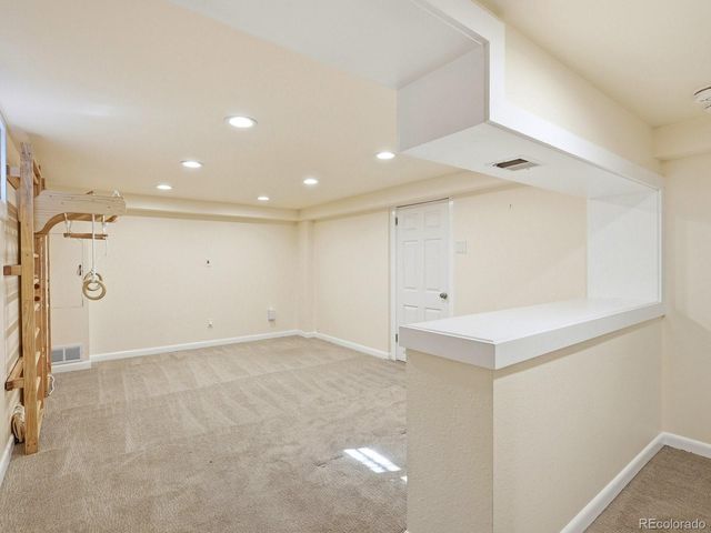 4345 E 17th Avenue Parkway, Denver, CO 80220