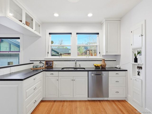 4345 E 17th Avenue Parkway, Denver, CO 80220