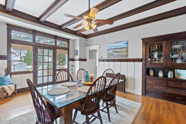 1592 Village Point Road SW, Shallotte, NC 28470