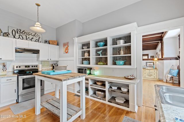 1592 Village Point Road SW, Shallotte, NC 28470